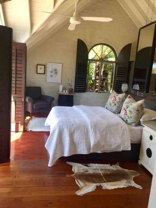 Spacious And In Noordhoek Cape Town